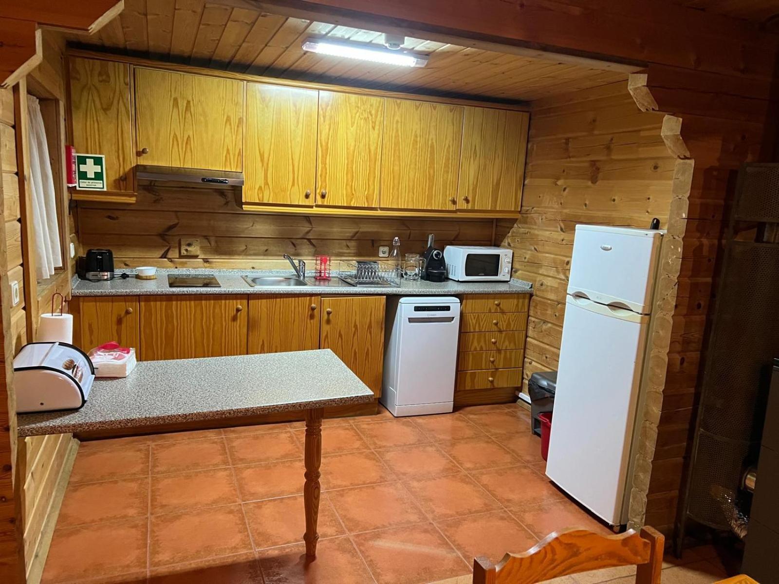 Chale 40 - Penhas Da Saude Villa Exterior photo